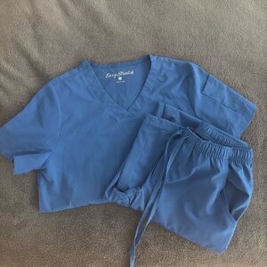 XS Scrub Set